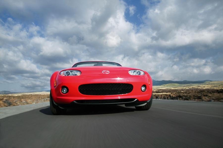  Mazda MX-5 Roadster Coupe 2006 года  (фото 64 из 212)